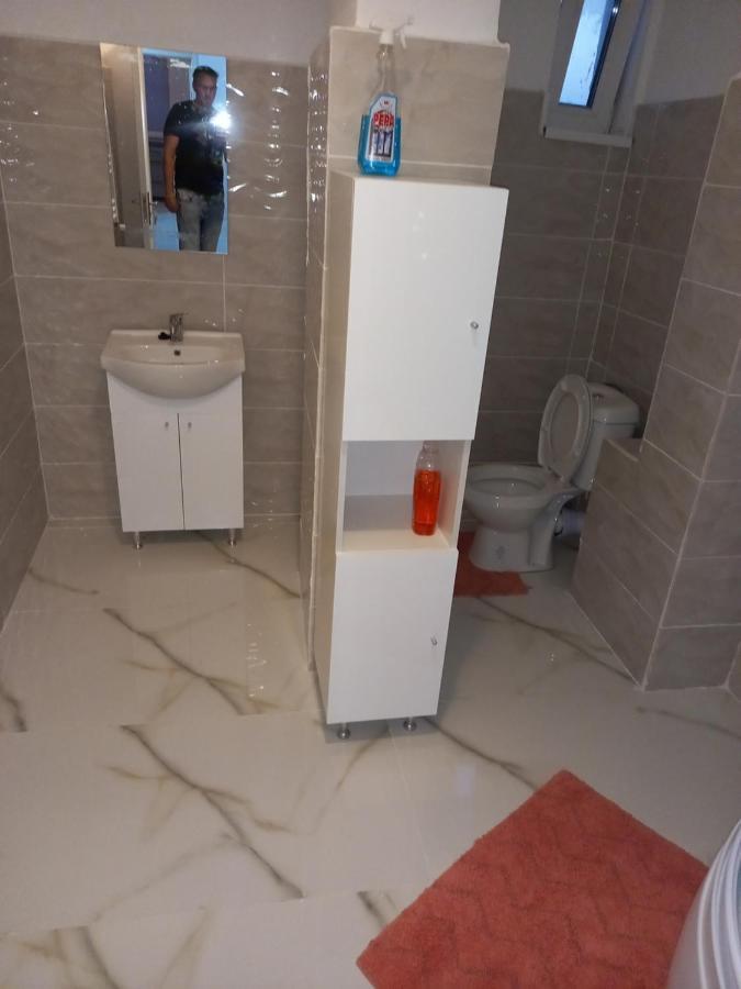 Twins Residence 2 Apart Hotel Ap 3 2 Rooms Chiajna ภายนอก รูปภาพ